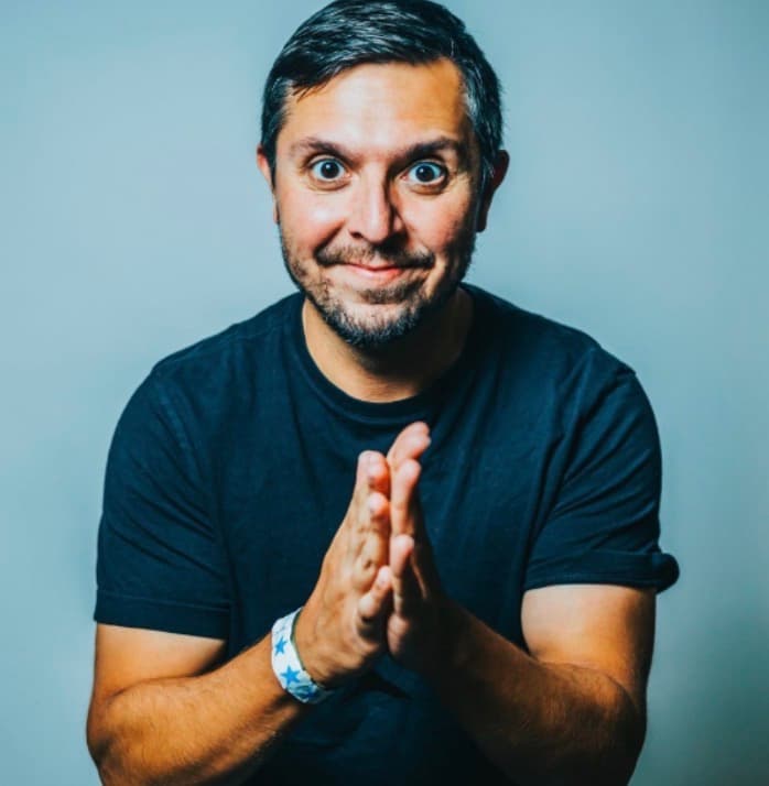 Tom Thakkar