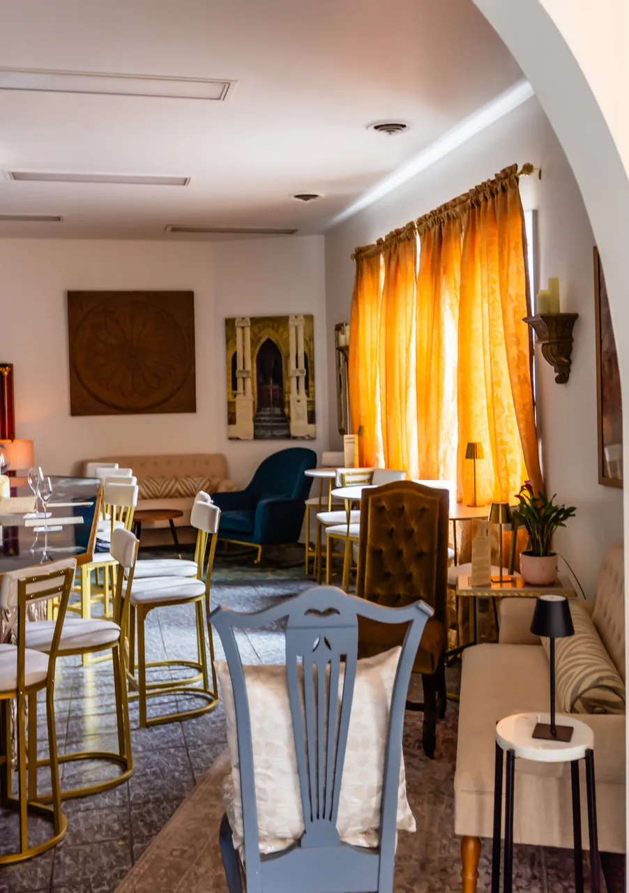 cest la vin, wine & provisions