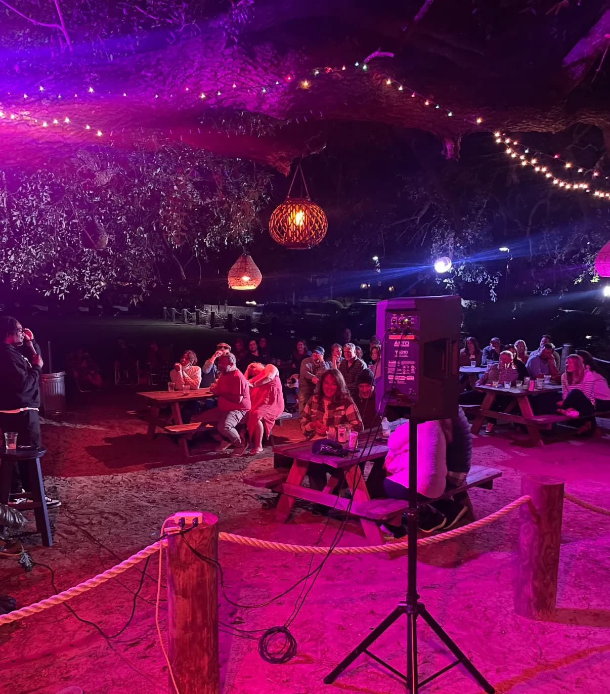 Swells'a Brewing's Duck Dive Bar